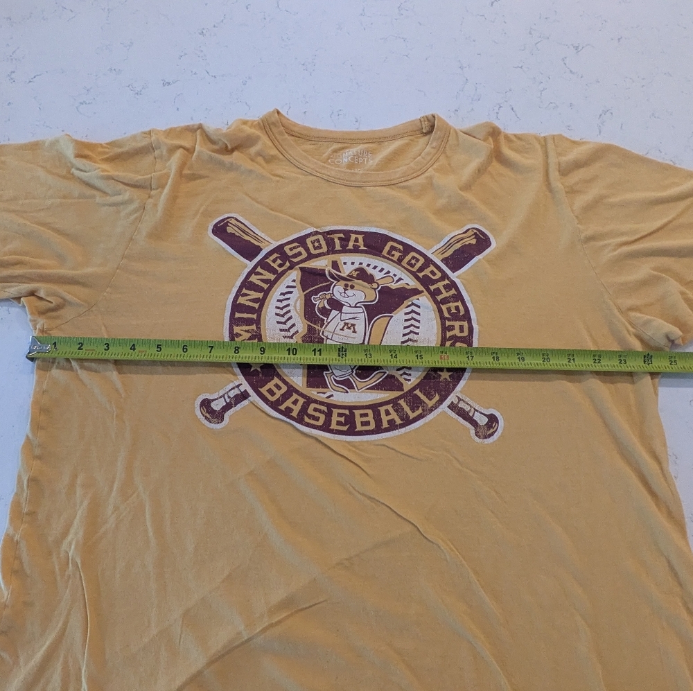 Signature Concepts Men’s XXL 2XL Short Sleeve T-shirt Minnesota Golden Gophers - Picture 2 of 5
